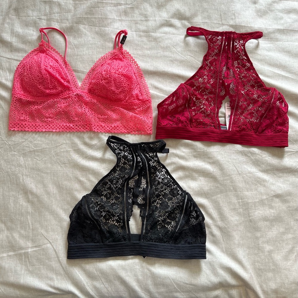 Victoria’s Secret bralettes set of 3 size S (read description)